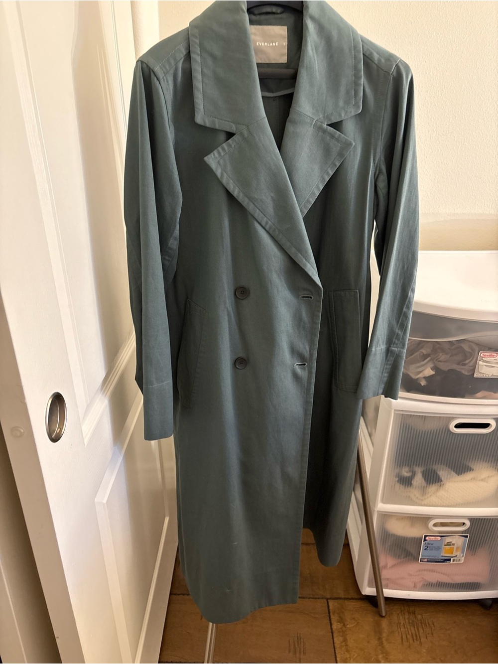 Everlane Dusty Green Double-Breasted Trench Coat with Belt - Picture 12 of 12